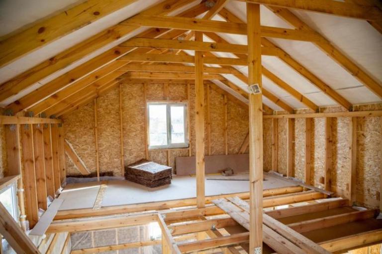 Isolation de toiture à LUMIGNY-NESLES-ORMEAUX : confort et économies